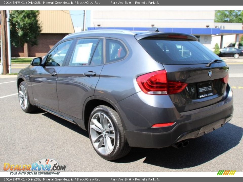 2014 BMW X1 xDrive28i Mineral Grey Metallic / Black/Grey-Red Photo #5
