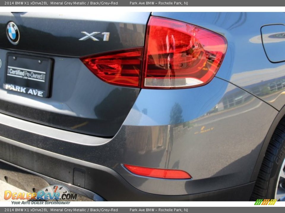 2014 BMW X1 xDrive28i Mineral Grey Metallic / Black/Grey-Red Photo #21
