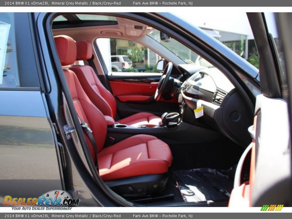 2014 BMW X1 xDrive28i Mineral Grey Metallic / Black/Grey-Red Photo #26