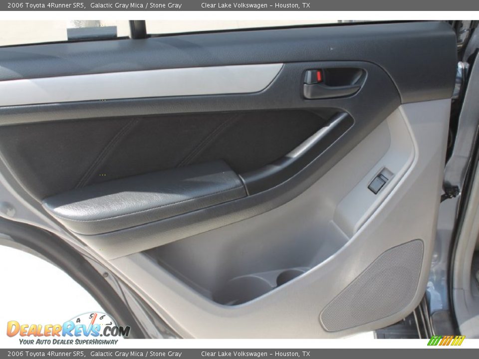 2006 Toyota 4Runner SR5 Galactic Gray Mica / Stone Gray Photo #24