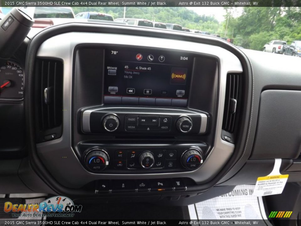Controls of 2015 GMC Sierra 3500HD SLE Crew Cab 4x4 Dual Rear Wheel Photo #14