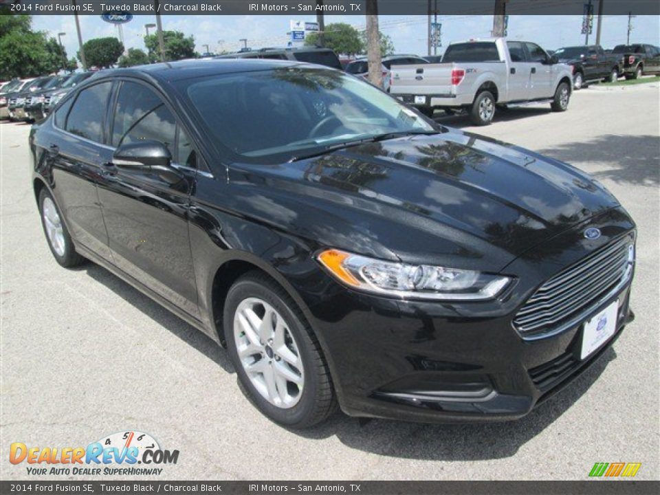2014 Ford Fusion SE Tuxedo Black / Charcoal Black Photo #2