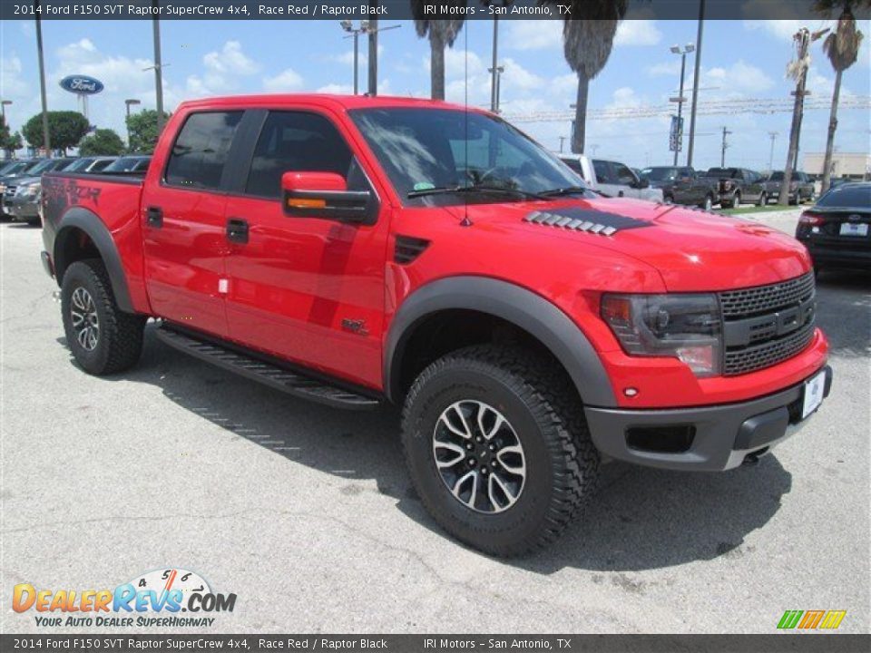 Front 3/4 View of 2014 Ford F150 SVT Raptor SuperCrew 4x4 Photo #2