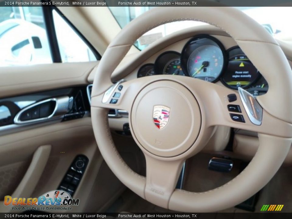 2014 Porsche Panamera S E-Hybrid Steering Wheel Photo #32