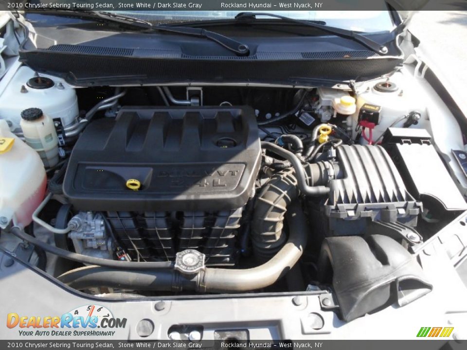 2010 Chrysler Sebring Touring Sedan Stone White / Dark Slate Gray Photo #25