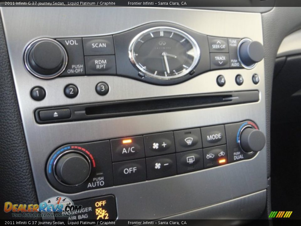 2011 Infiniti G 37 Journey Sedan Liquid Platinum / Graphite Photo #11