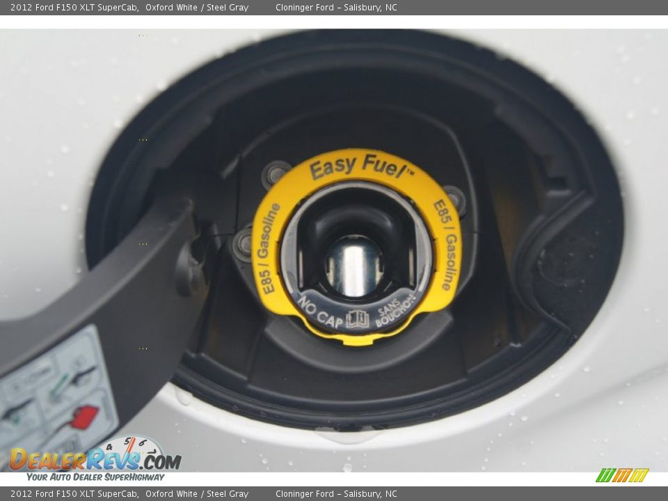 2012 Ford F150 XLT SuperCab Oxford White / Steel Gray Photo #21
