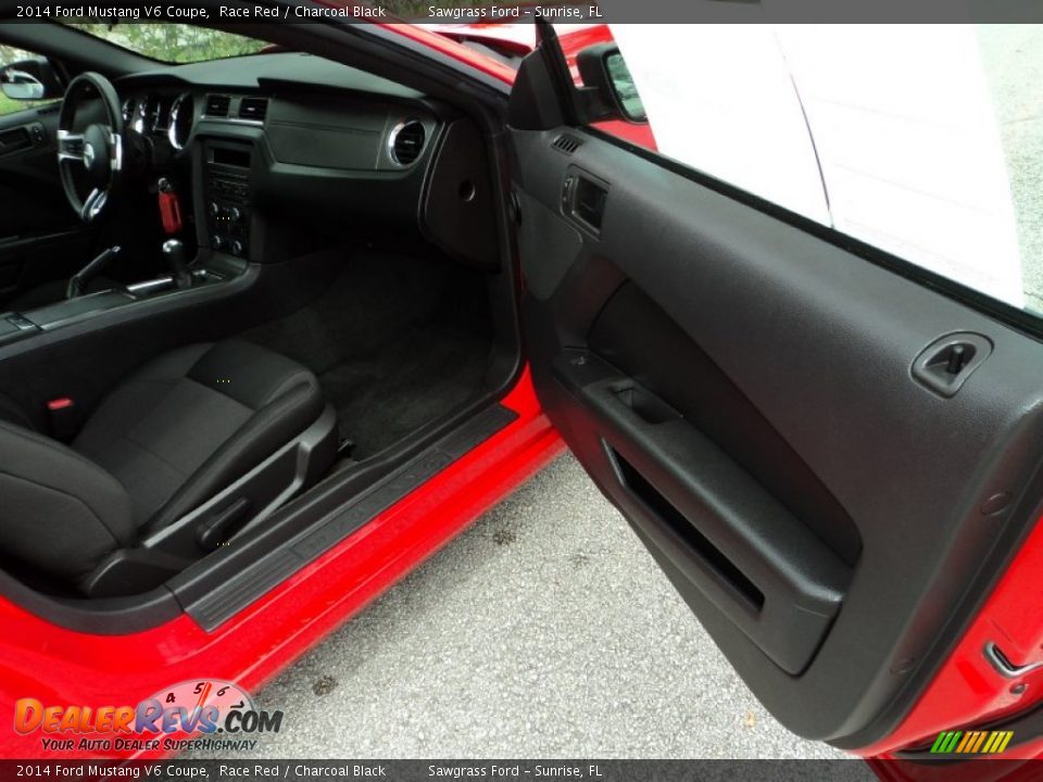 2014 Ford Mustang V6 Coupe Race Red / Charcoal Black Photo #20
