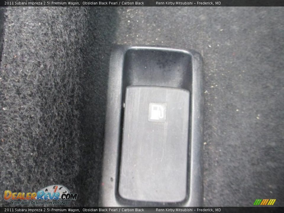 2011 Subaru Impreza 2.5i Premium Wagon Obsidian Black Pearl / Carbon Black Photo #14