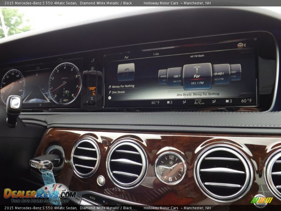 Controls of 2015 Mercedes-Benz S 550 4Matic Sedan Photo #29