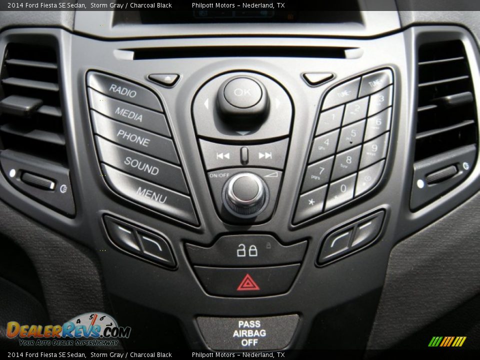 2014 Ford Fiesta SE Sedan Storm Gray / Charcoal Black Photo #28