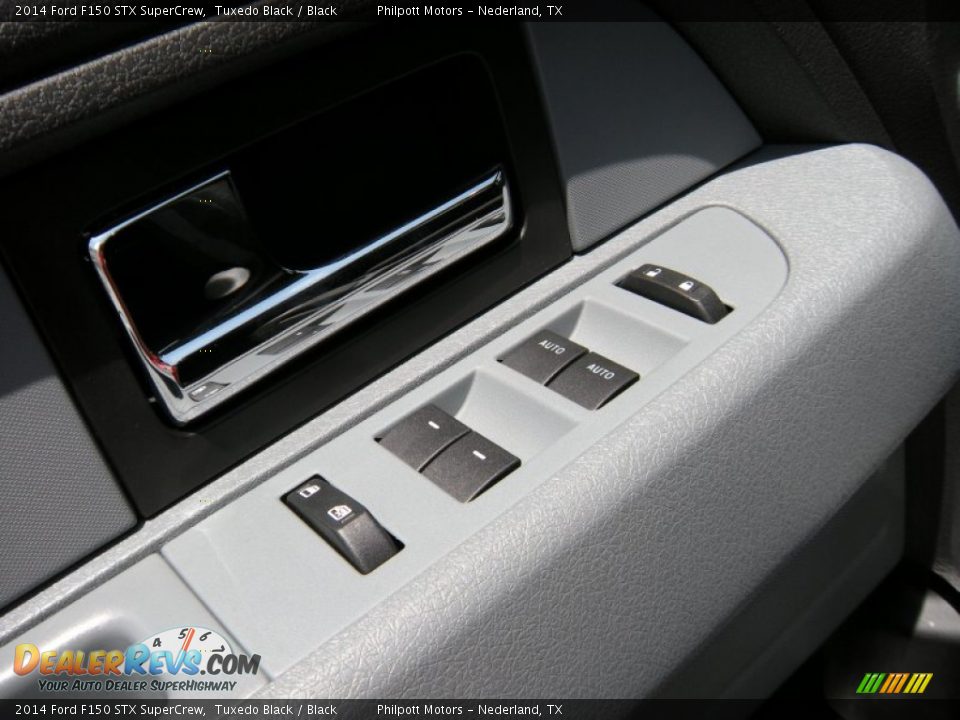 2014 Ford F150 STX SuperCrew Tuxedo Black / Black Photo #24