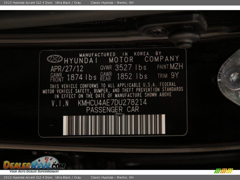 2013 Hyundai Accent GLS 4 Door Ultra Black / Gray Photo #16