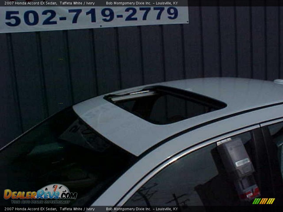 2007 Honda Accord EX Sedan Taffeta White / Ivory Photo #7