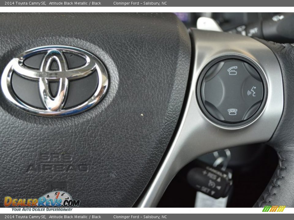 2014 Toyota Camry SE Attitude Black Metallic / Black Photo #28