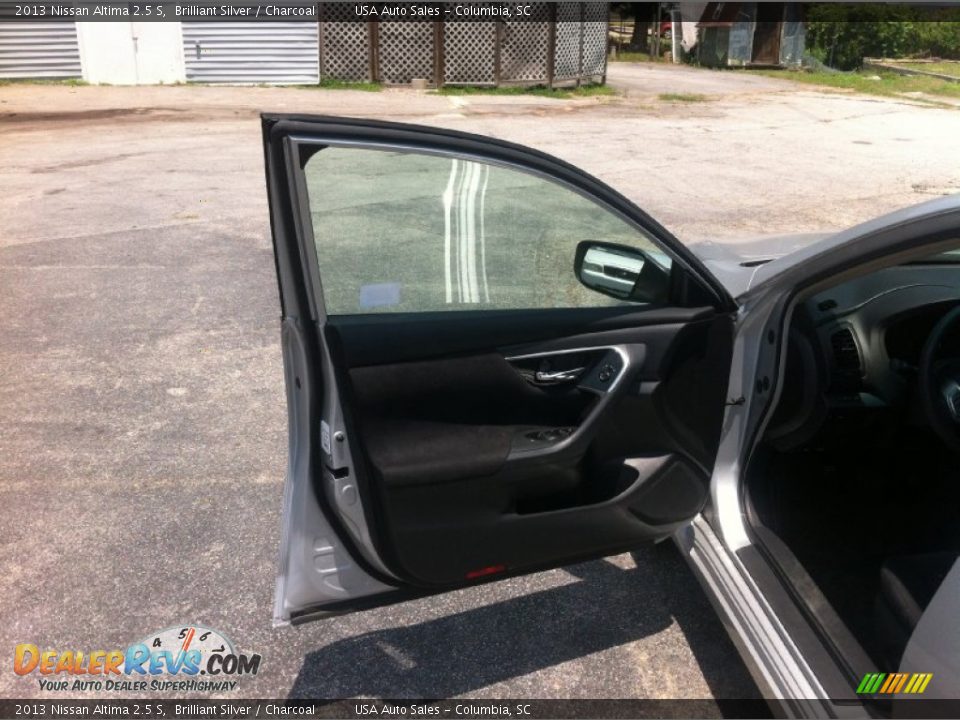 2013 Nissan Altima 2.5 S Brilliant Silver / Charcoal Photo #11