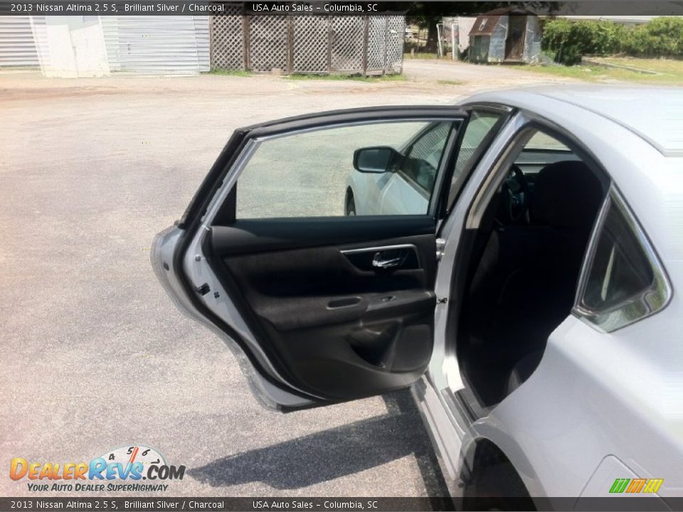 2013 Nissan Altima 2.5 S Brilliant Silver / Charcoal Photo #17