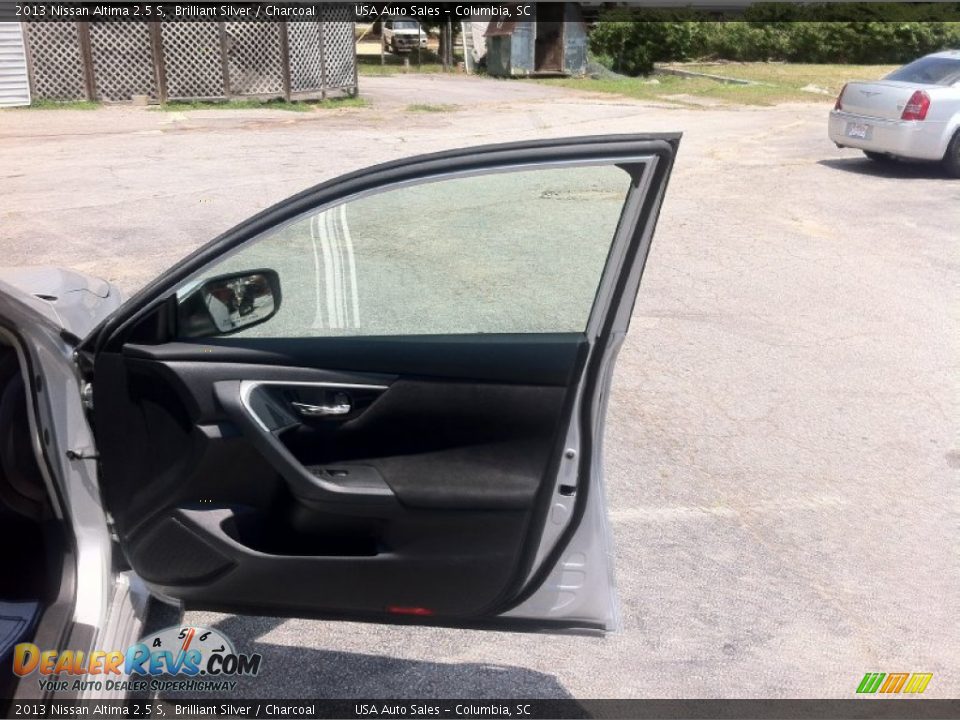 2013 Nissan Altima 2.5 S Brilliant Silver / Charcoal Photo #22