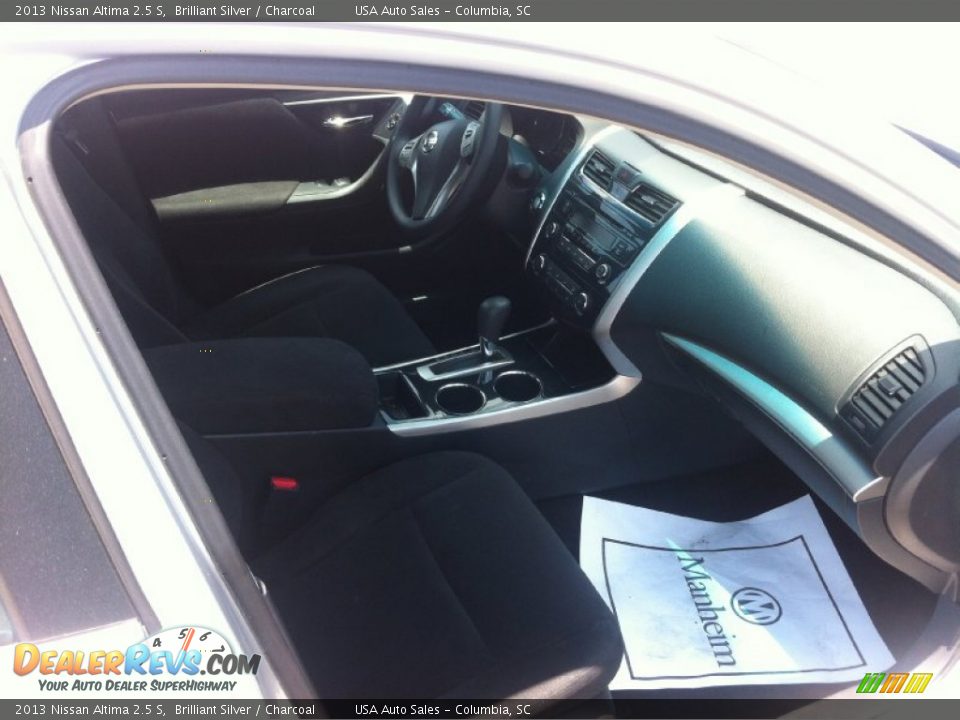 2013 Nissan Altima 2.5 S Brilliant Silver / Charcoal Photo #23