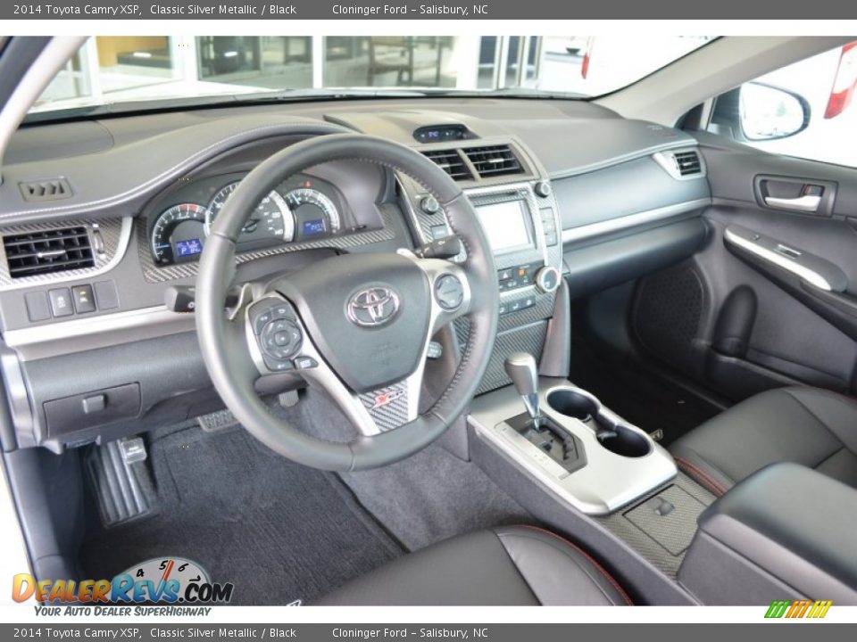 2014 Toyota Camry XSP Classic Silver Metallic / Black Photo #10