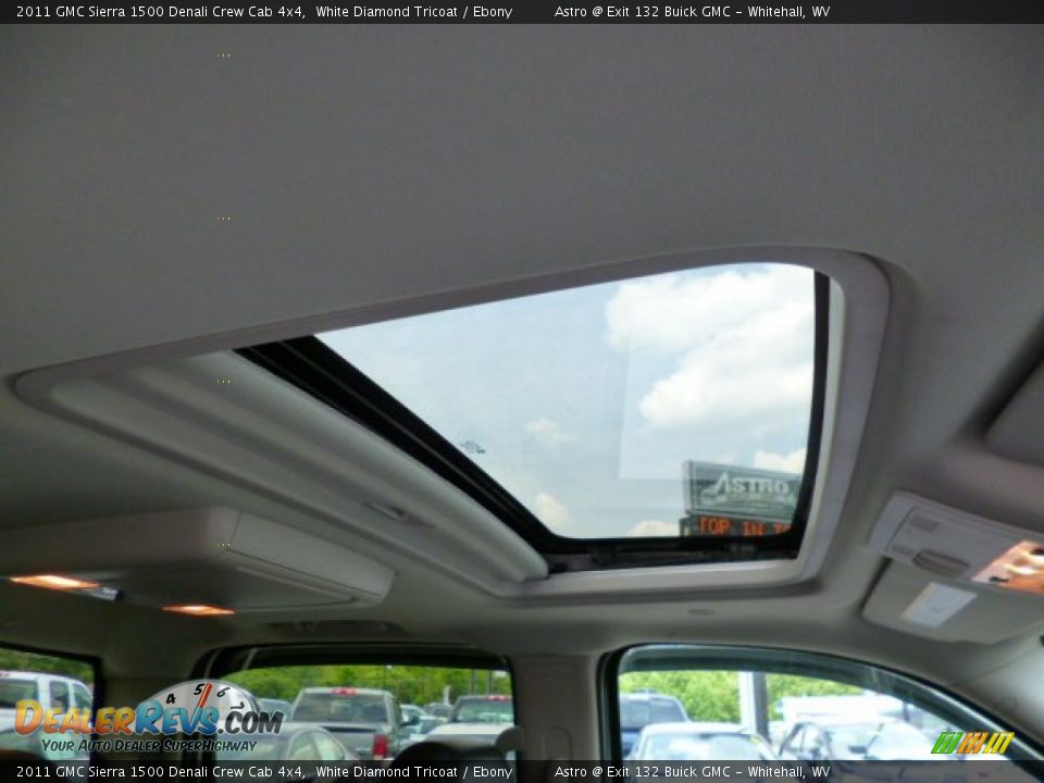 2011 GMC Sierra 1500 Denali Crew Cab 4x4 White Diamond Tricoat / Ebony Photo #10