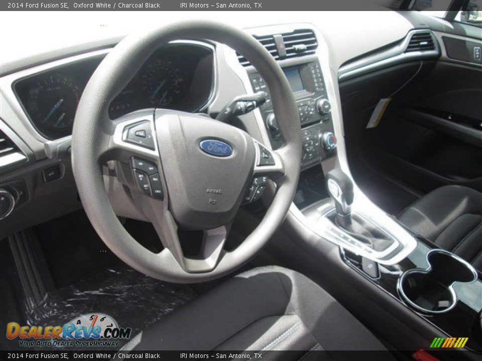 2014 Ford Fusion SE Oxford White / Charcoal Black Photo #11