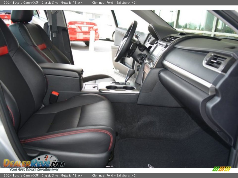 2014 Toyota Camry XSP Classic Silver Metallic / Black Photo #15