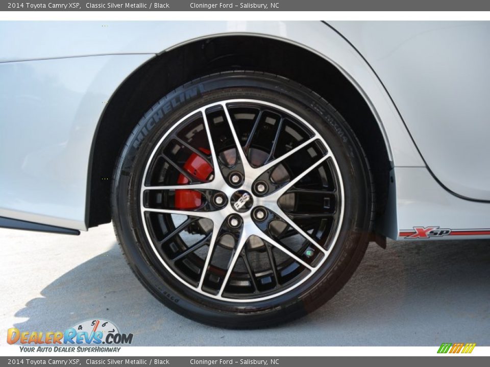 2014 Toyota Camry XSP Classic Silver Metallic / Black Photo #17