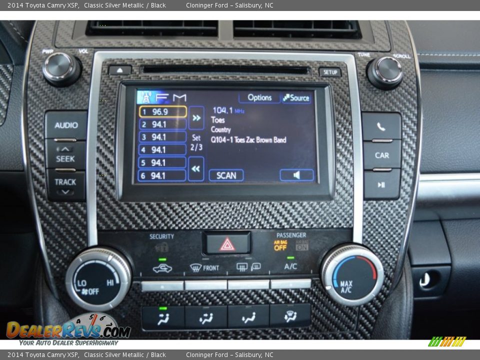 2014 Toyota Camry XSP Classic Silver Metallic / Black Photo #19