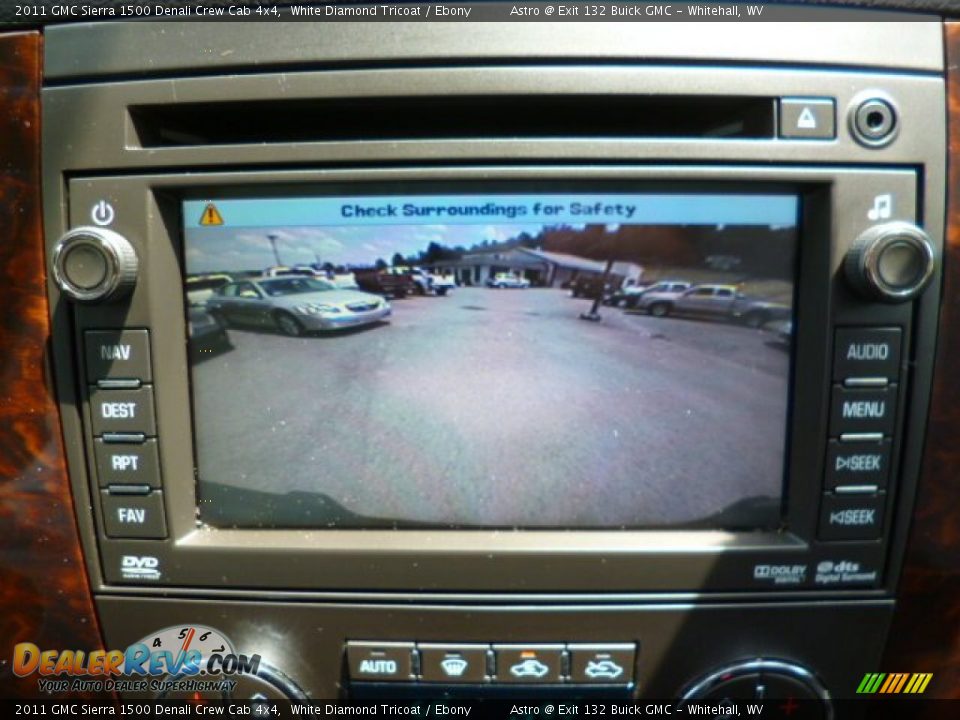 2011 GMC Sierra 1500 Denali Crew Cab 4x4 White Diamond Tricoat / Ebony Photo #19