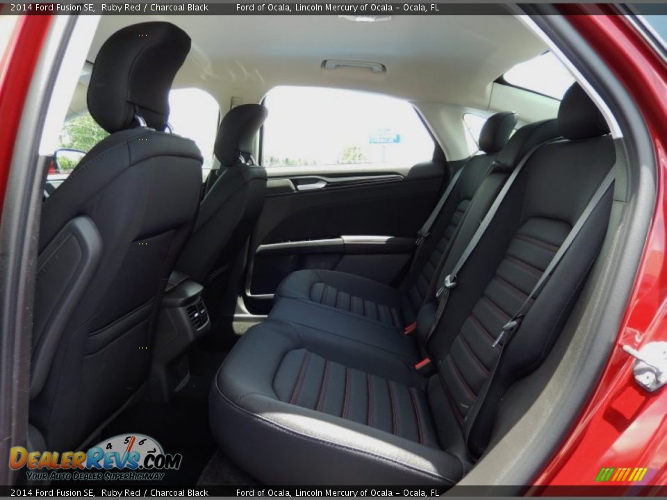 2014 Ford Fusion SE Ruby Red / Charcoal Black Photo #7