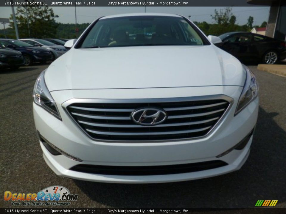 2015 Hyundai Sonata SE Quartz White Pearl / Beige Photo #2