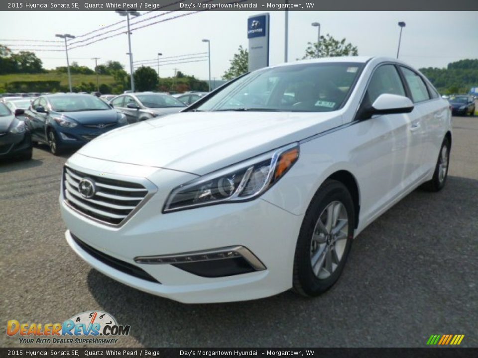 2015 Hyundai Sonata SE Quartz White Pearl / Beige Photo #3