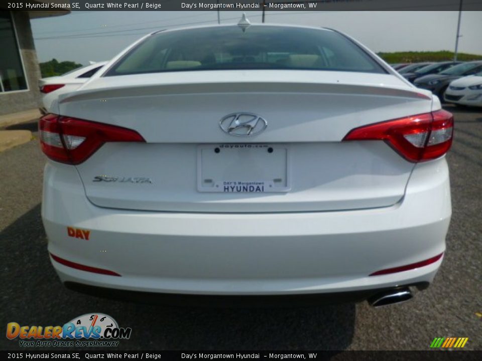 2015 Hyundai Sonata SE Quartz White Pearl / Beige Photo #6