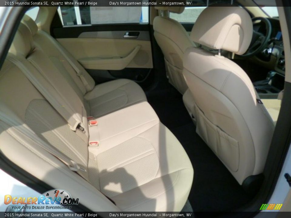 2015 Hyundai Sonata SE Quartz White Pearl / Beige Photo #12