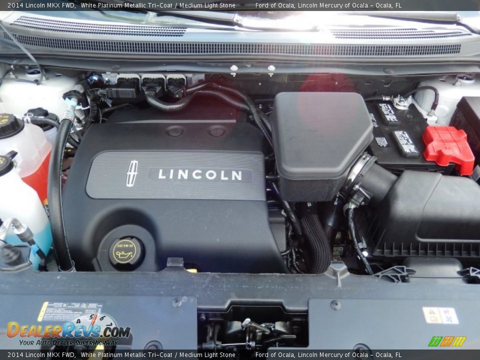 2014 Lincoln MKX FWD White Platinum Metallic Tri-Coat / Medium Light Stone Photo #11
