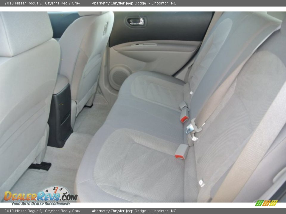 2013 Nissan Rogue S Cayenne Red / Gray Photo #17