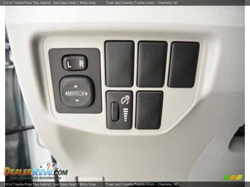 2014 Toyota Prius Two Hybrid Sea Glass Pearl / Misty Gray Photo #26