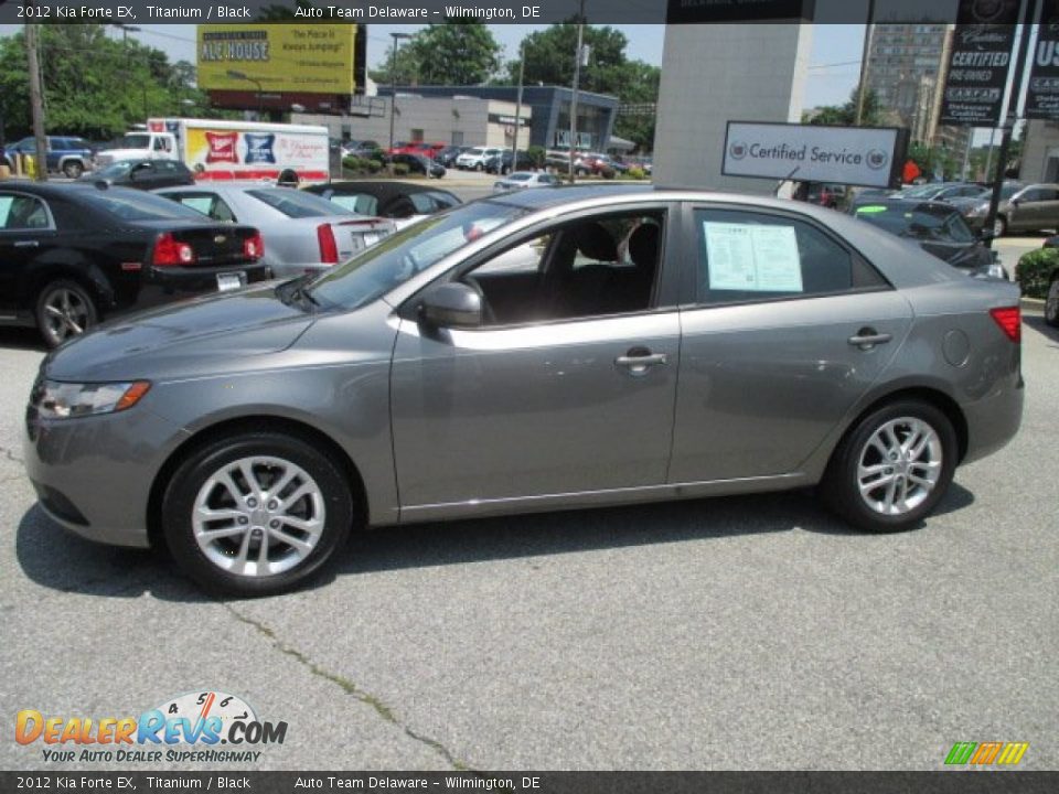 2012 Kia Forte EX Titanium / Black Photo #3