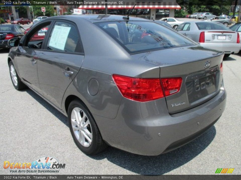 2012 Kia Forte EX Titanium / Black Photo #4