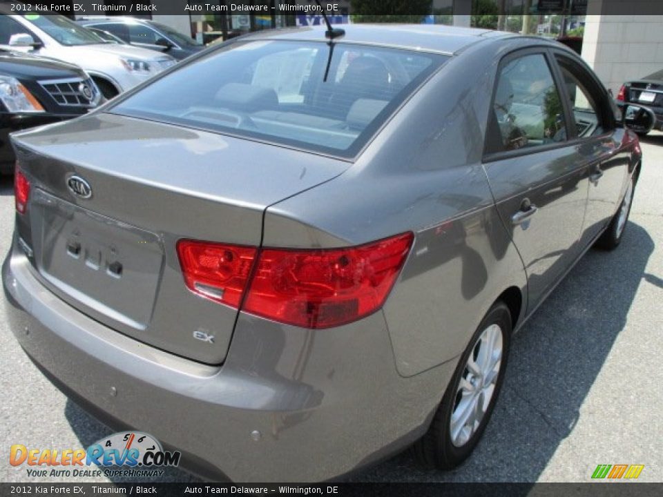 2012 Kia Forte EX Titanium / Black Photo #6