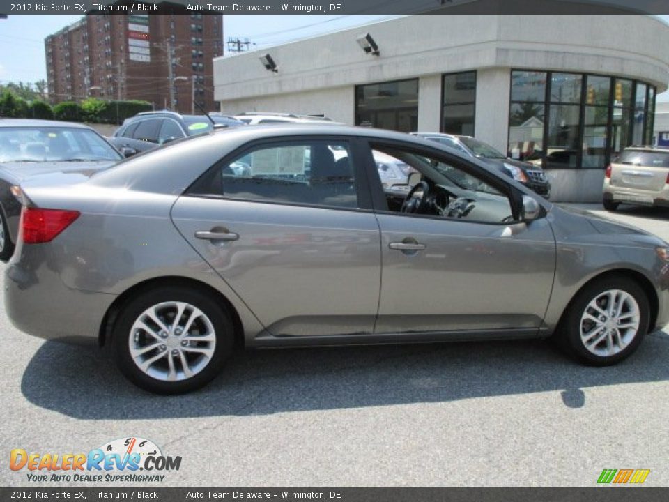 2012 Kia Forte EX Titanium / Black Photo #7