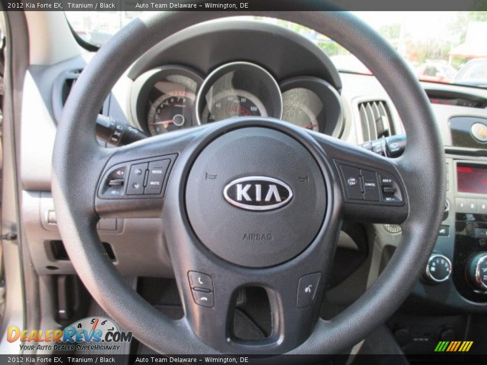 2012 Kia Forte EX Titanium / Black Photo #12