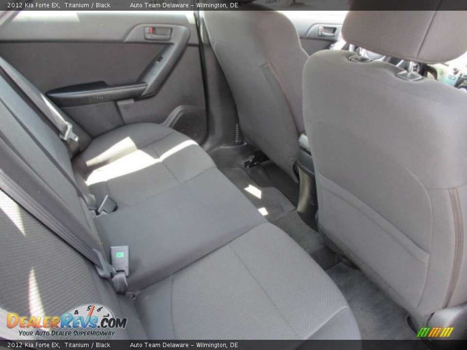 2012 Kia Forte EX Titanium / Black Photo #18