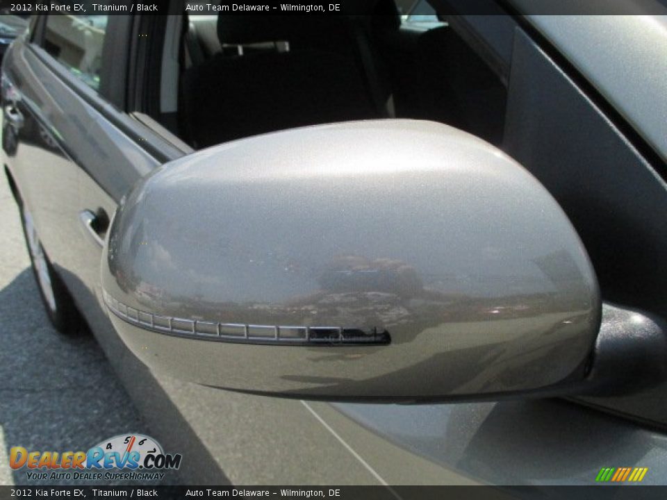 2012 Kia Forte EX Titanium / Black Photo #28