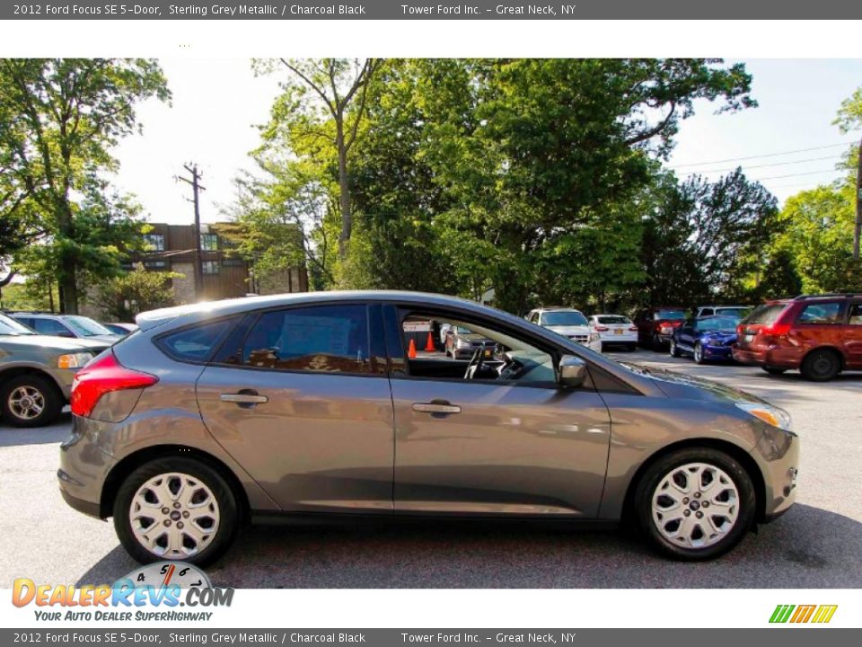 2012 Ford Focus SE 5-Door Sterling Grey Metallic / Charcoal Black Photo #8