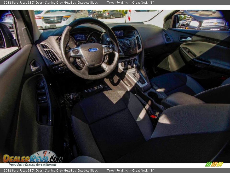 2012 Ford Focus SE 5-Door Sterling Grey Metallic / Charcoal Black Photo #15