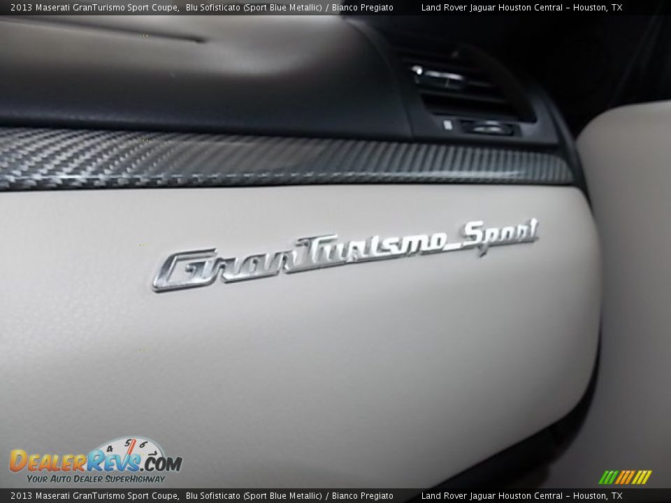 2013 Maserati GranTurismo Sport Coupe Logo Photo #27
