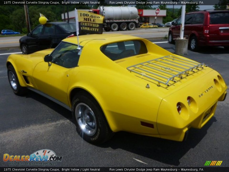 1975 Chevrolet Corvette Stingray Coupe Bright Yellow / Light Neutral Photo #3
