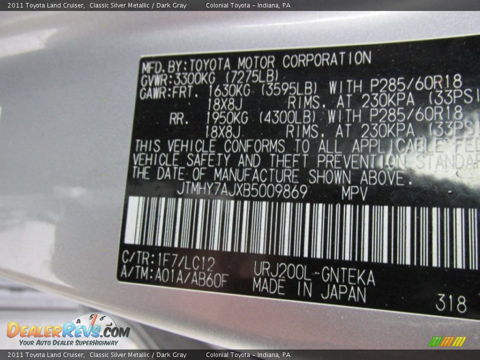 2011 Toyota Land Cruiser Classic Silver Metallic / Dark Gray Photo #19